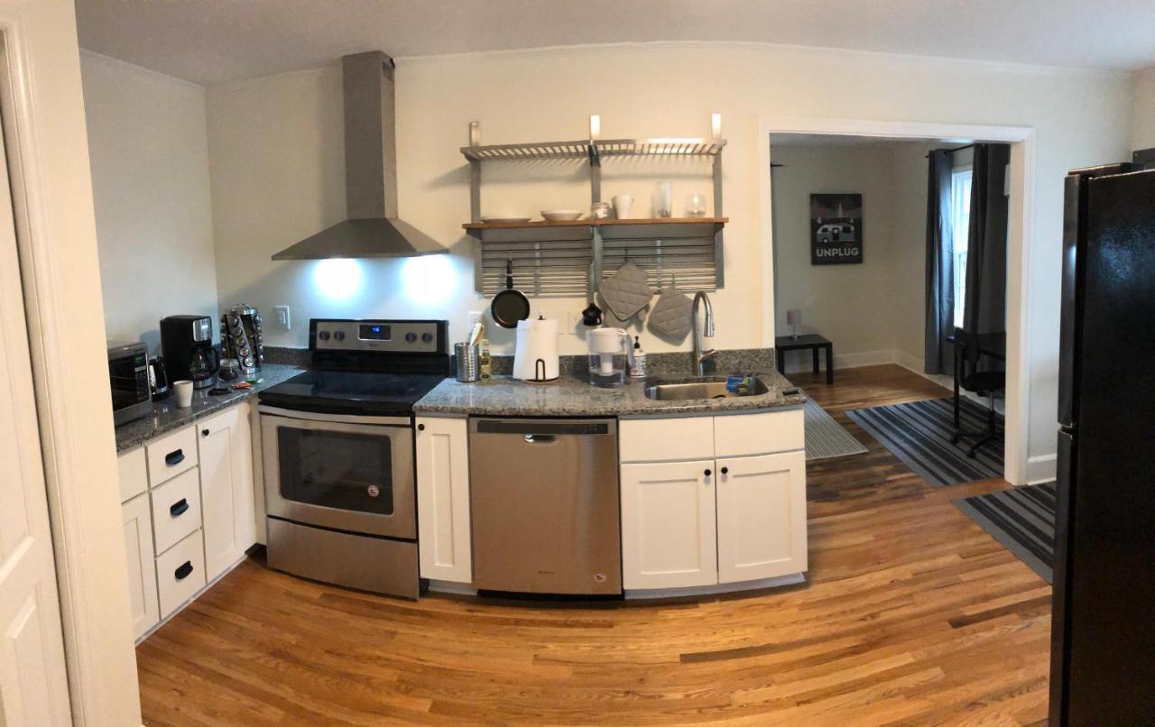 Renovated Space Close To Downtown - A Дарем Экстерьер фото
